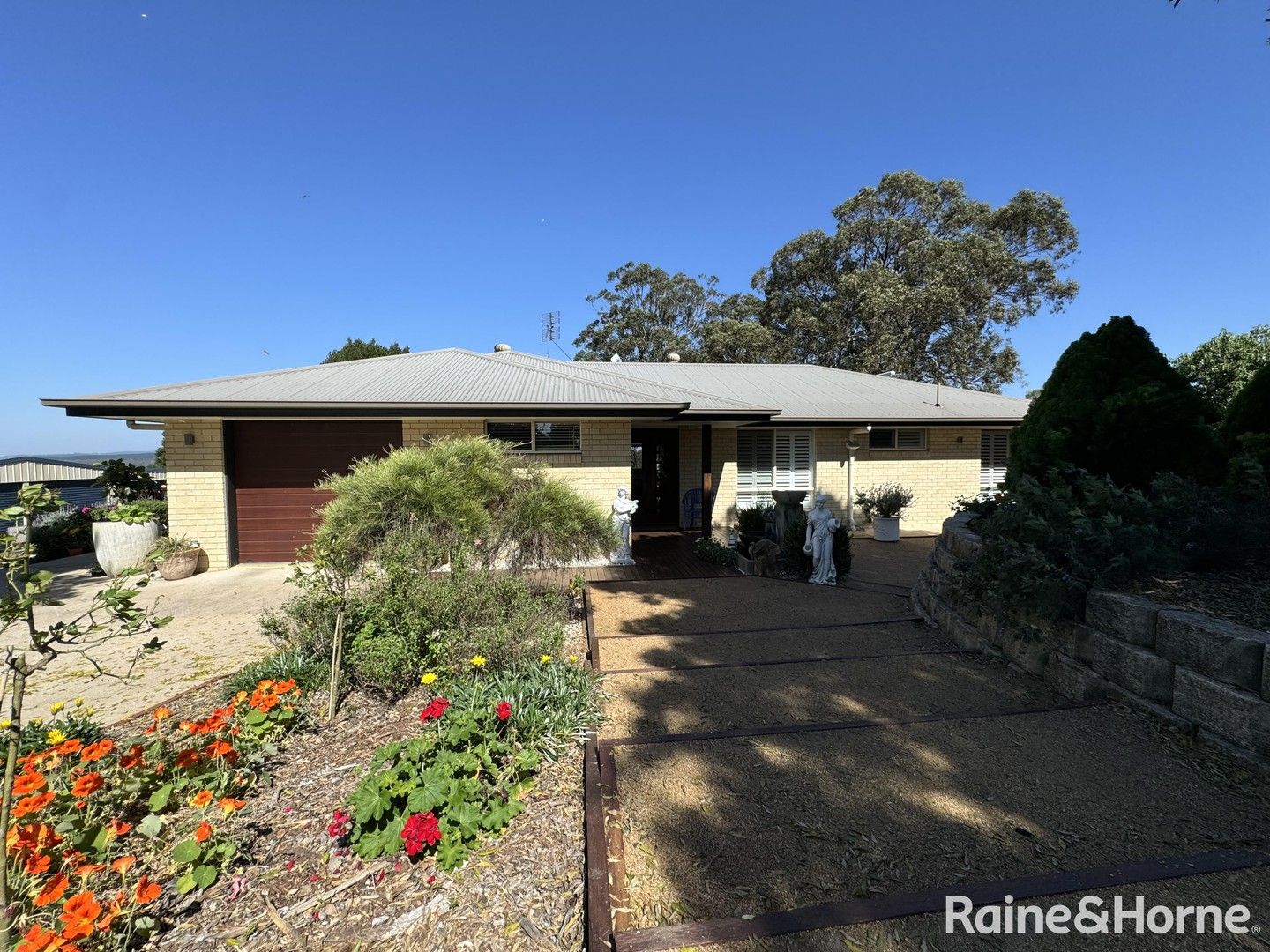 98 Hicken Way, Nanango QLD 4615, Image 0