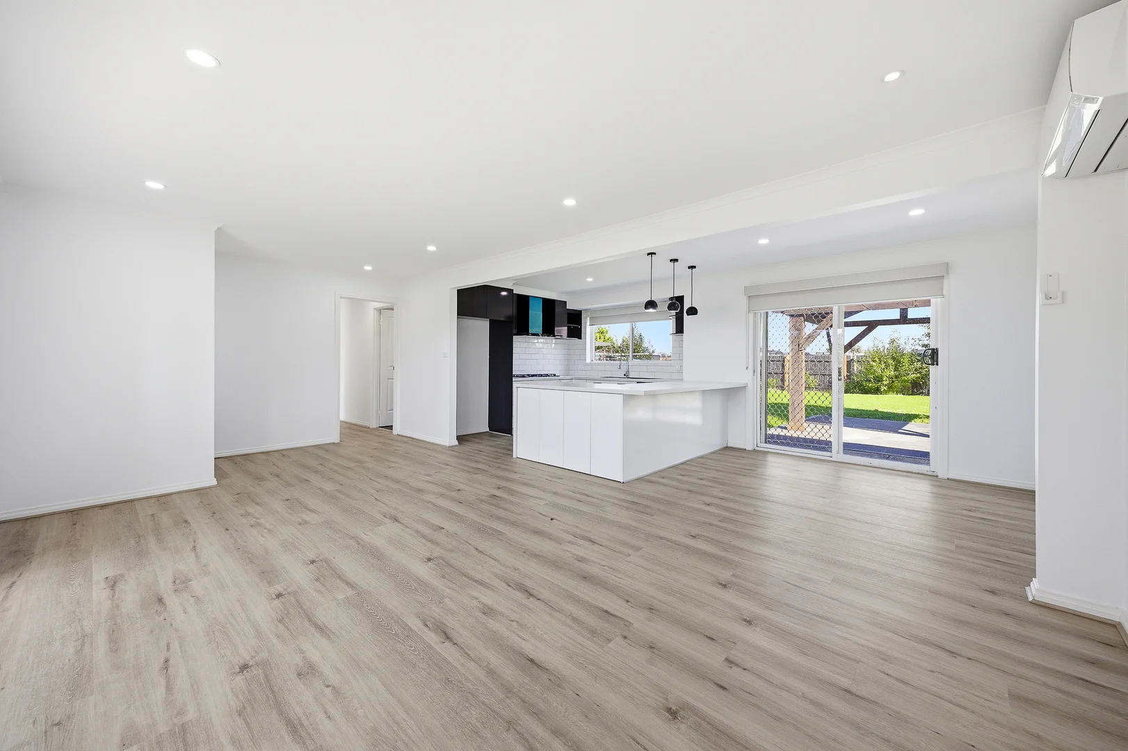 Additional image 2 of 71 Gipps Crescent, Cranbourne North VIC 3977