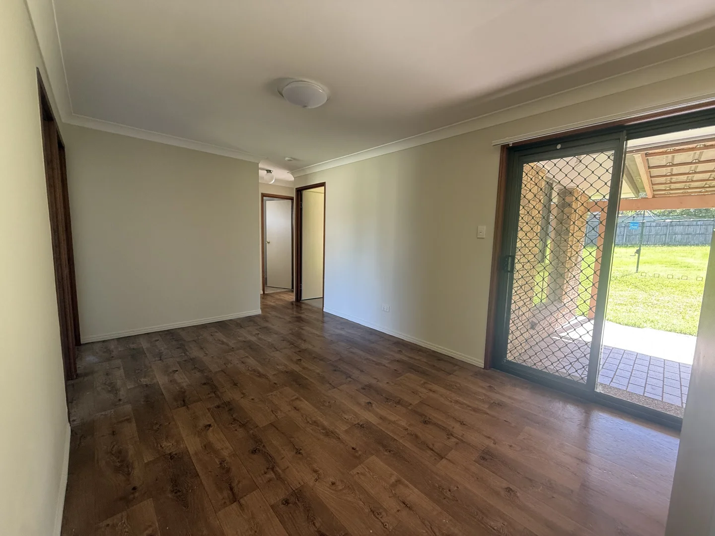 Additional image 2 of 27 Matson Avenue, Regents Park QLD 4118