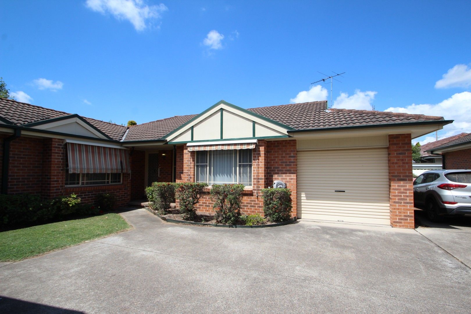 2 bedrooms Apartment / Unit / Flat in 2/5 Boundary Street SINGLETON NSW, 2330