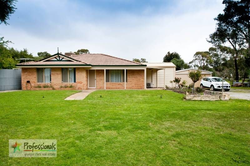 6 Losino Boulevard, Henley Brook WA 6055, Image 2