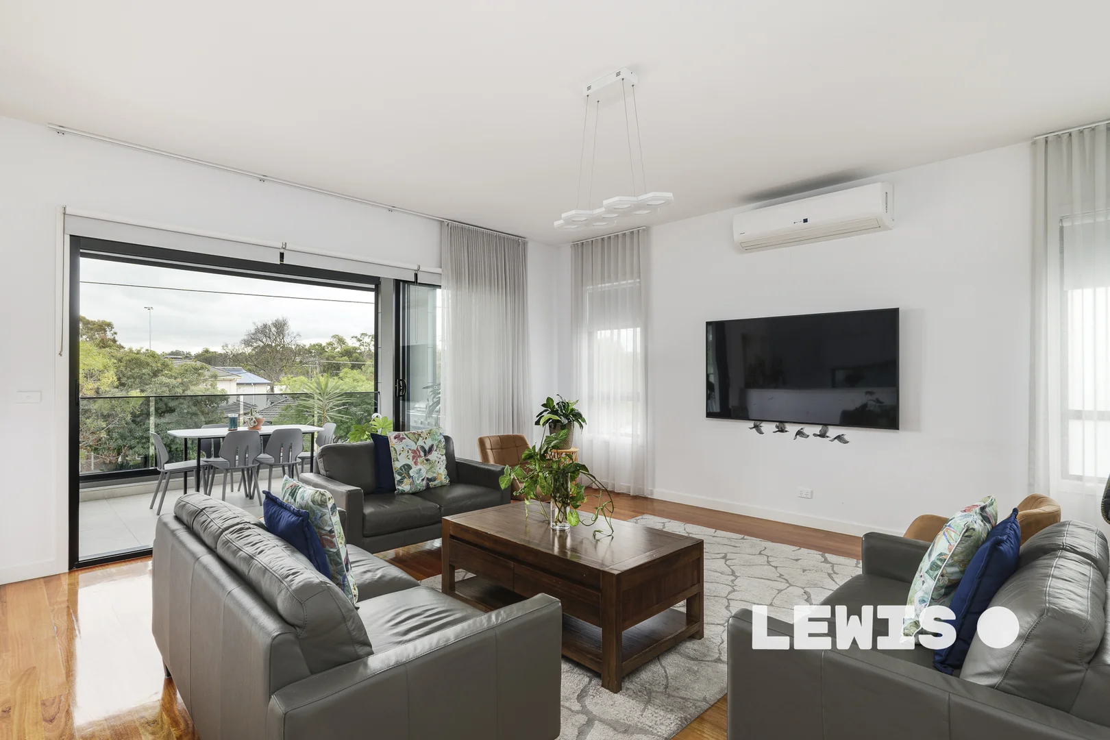 Additional image 2 of 17 Lebanon Street, Strathmore VIC 3041