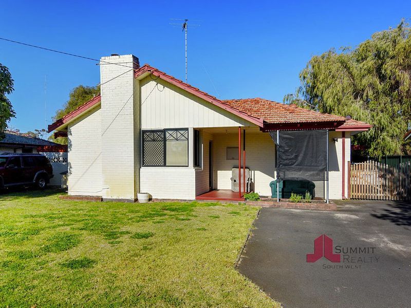 13 Kestral Street, Withers WA 6230, Image 0