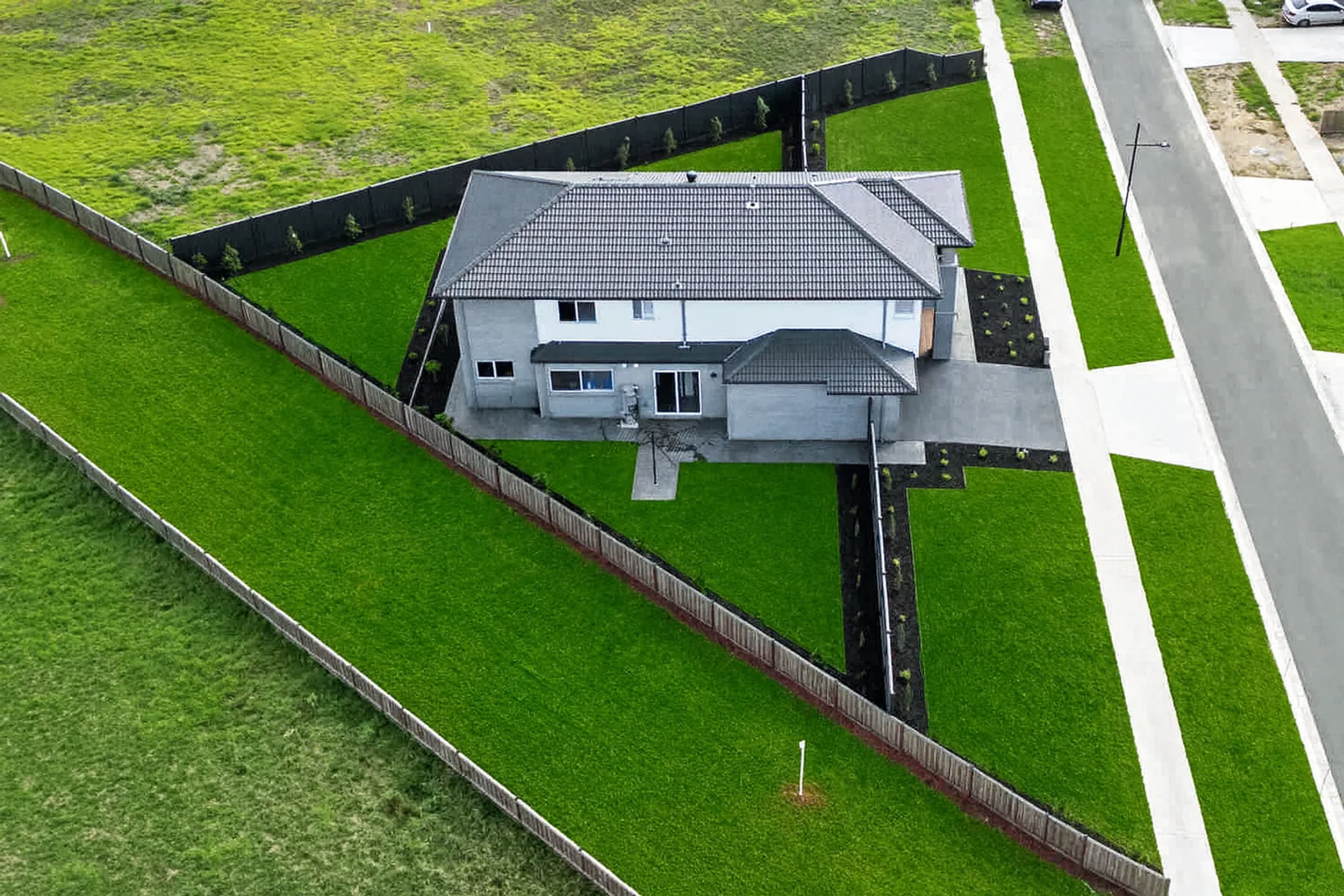 24 Bartholomew Circuit, Traralgon VIC 3844