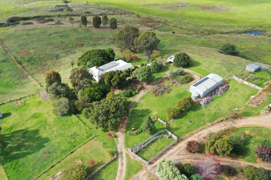 33 Giles Street, Wiseleigh VIC 3885, Image 0