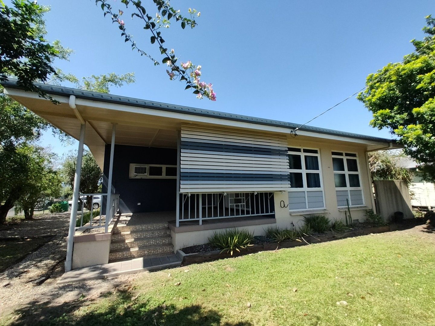 3 bedrooms House in 90 English Street MANUNDA QLD, 4870