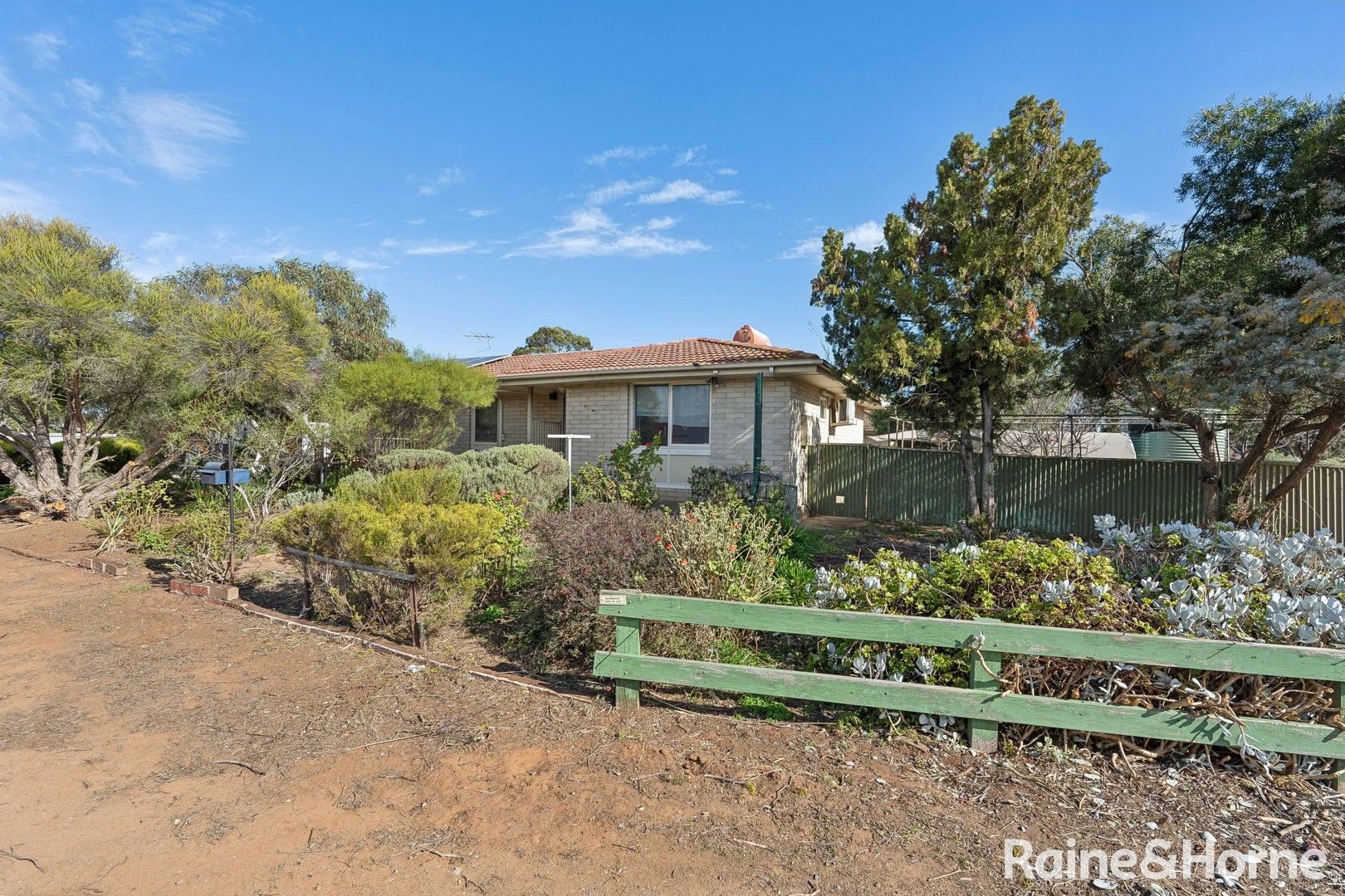 3 bedrooms House in 9 Magpie Drive MURRAY BRIDGE SA, 5253