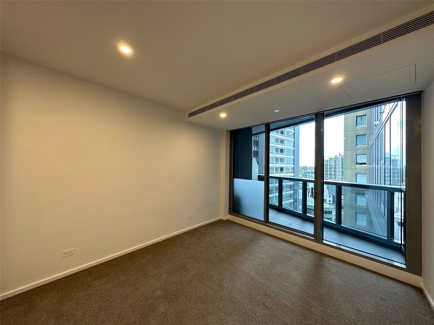 1 bedrooms Apartment / Unit / Flat in 1414/81 City Road SOUTHBANK VIC, 3006