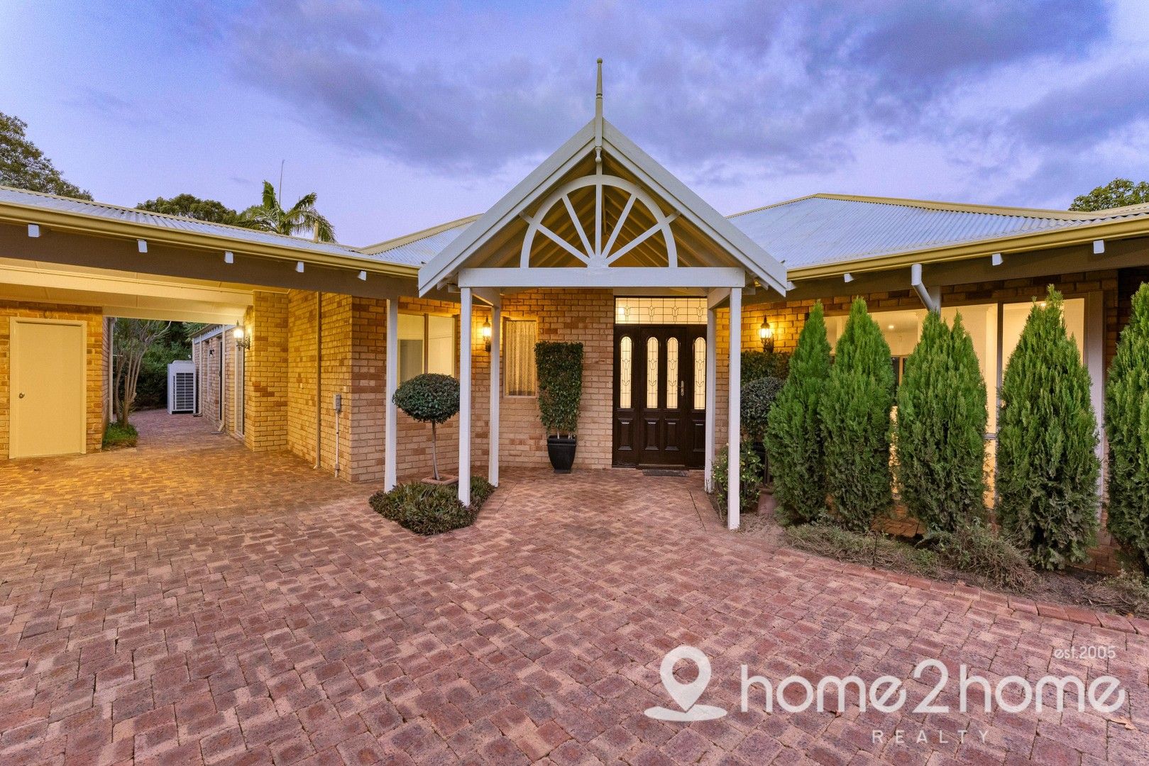 5 bedrooms House in 52 Canning Avenue MOUNT PLEASANT WA, 6153