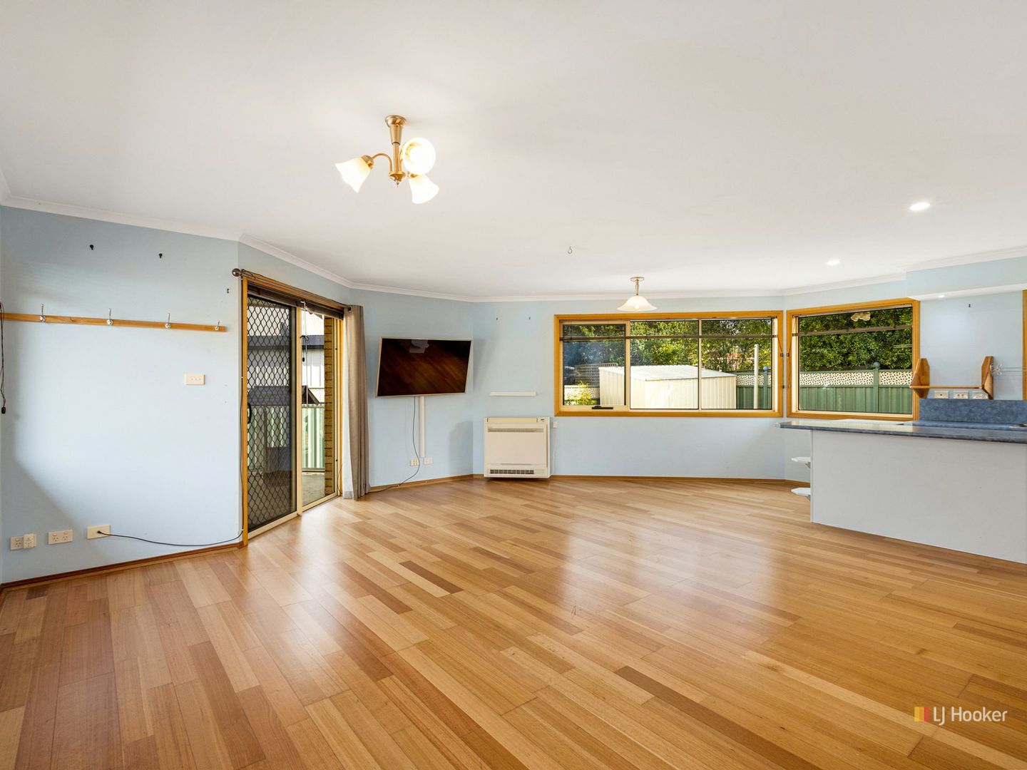 2/4A River Road, West Ulverstone TAS 7315 Villa For Rent Domain