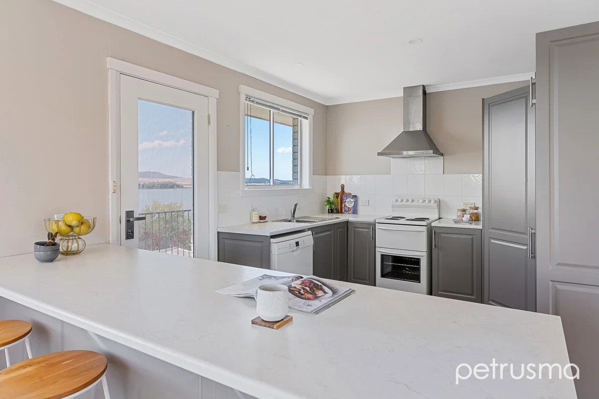 Additional image 4 of 31 Midway Point Esplanade, Midway Point TAS 7171