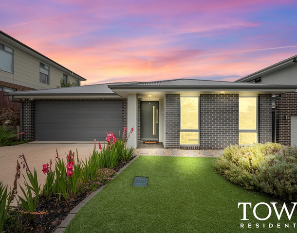 24 Peter Cullen Way, Wright ACT 2611