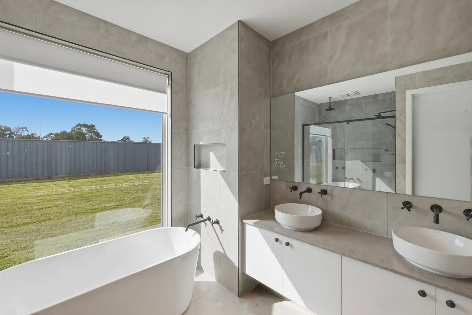 Additional image 17 of 1 Oak Grove, Romsey VIC 3434