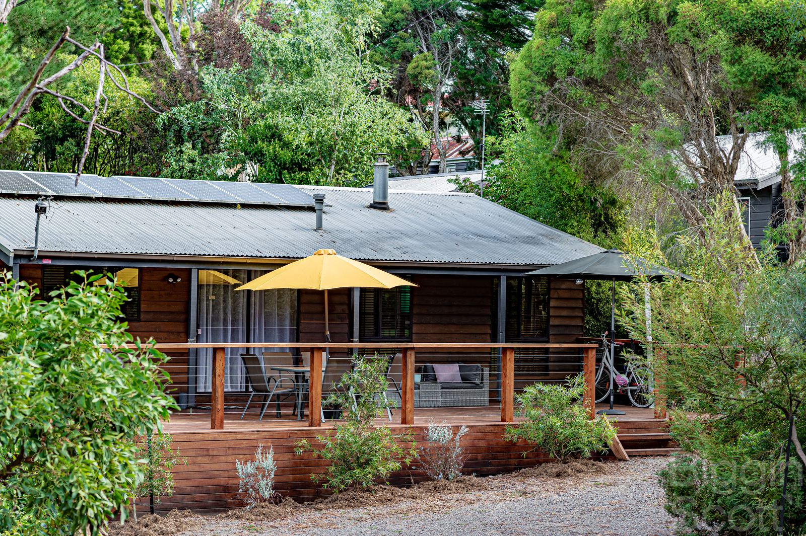 3 Sixth Street, Hepburn Springs VIC 3461 Domain