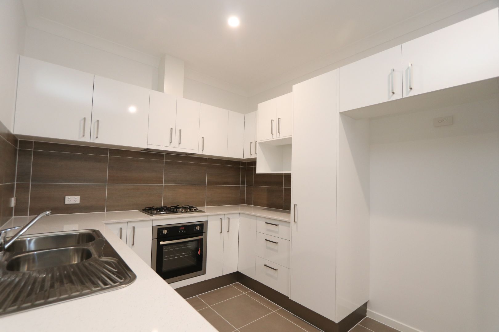 10 Kinross Avenue, Cameron Park NSW 2285 House For Rent Domain