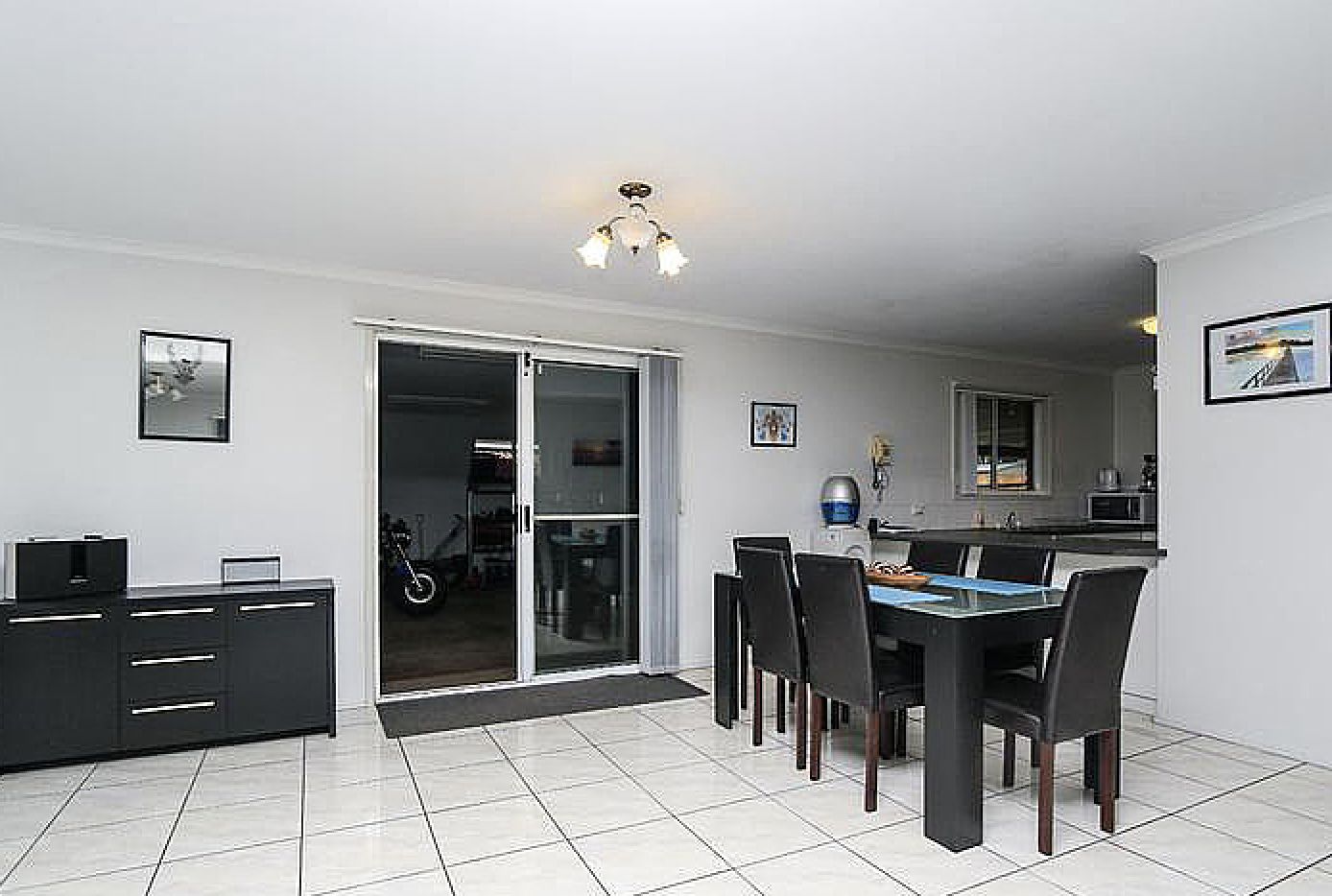 9 Helmsley Court, Yamanto QLD 4305, Image 1