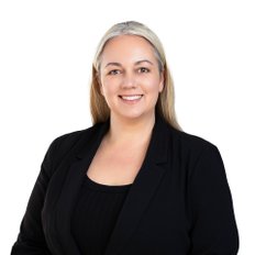Trudie Thobe, Property manager