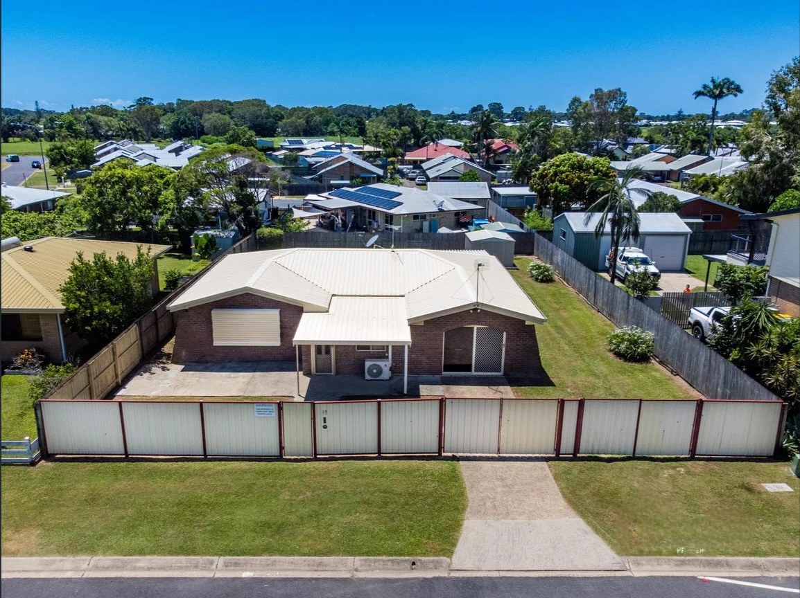 24 Jarrah St, Beaconsfield QLD 4740
