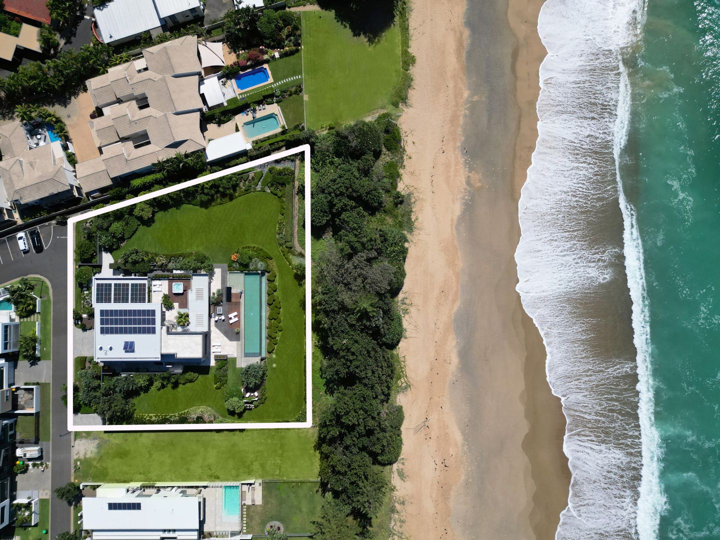 Sapphire Beach NSW 2450 6 beds house for Sale, Expressions of