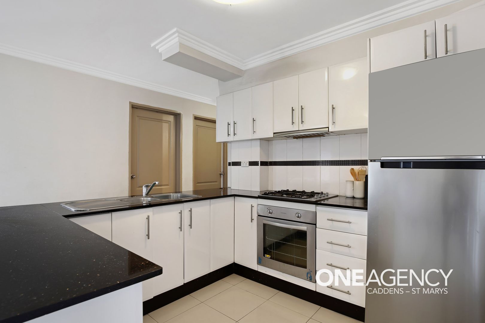 18/8-14 Oxford Street, Blacktown NSW 2148, Image 1