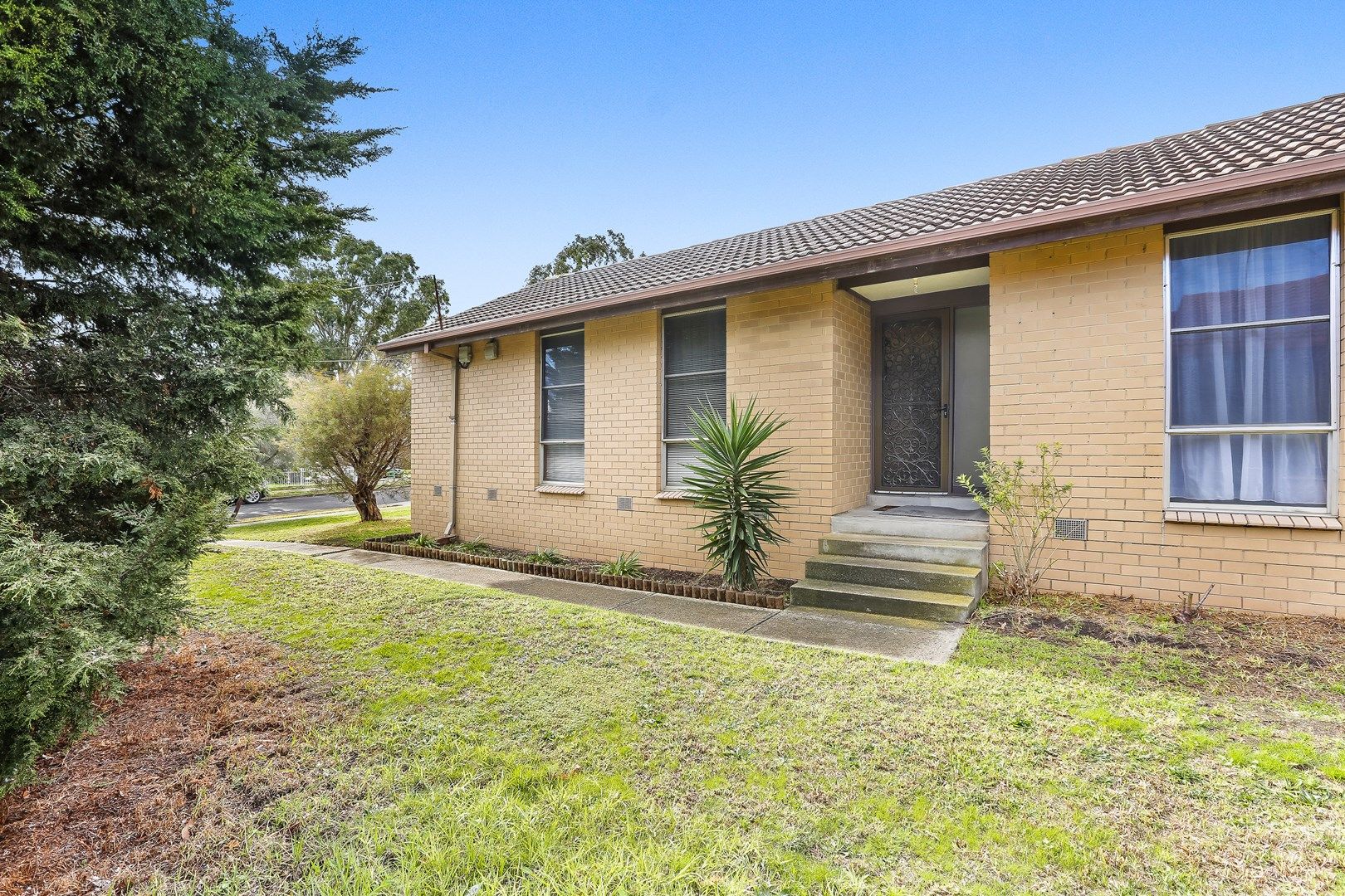 15 Nareen Avenue, Coolaroo VIC 3048, Image 0