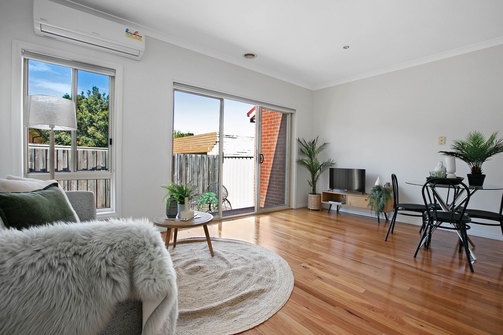 2/115 Rathcown Road, Reservoir VIC 3073, Image 1