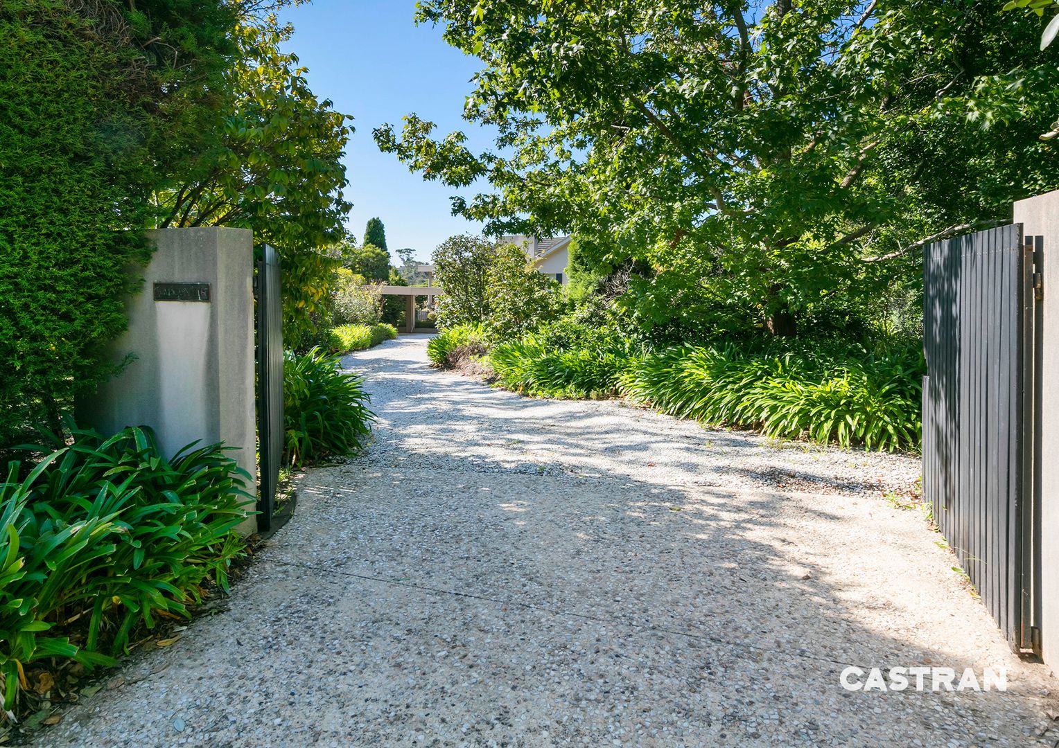 41-43 Canadian Bay Road, Mount Eliza VIC 3930, Image 1