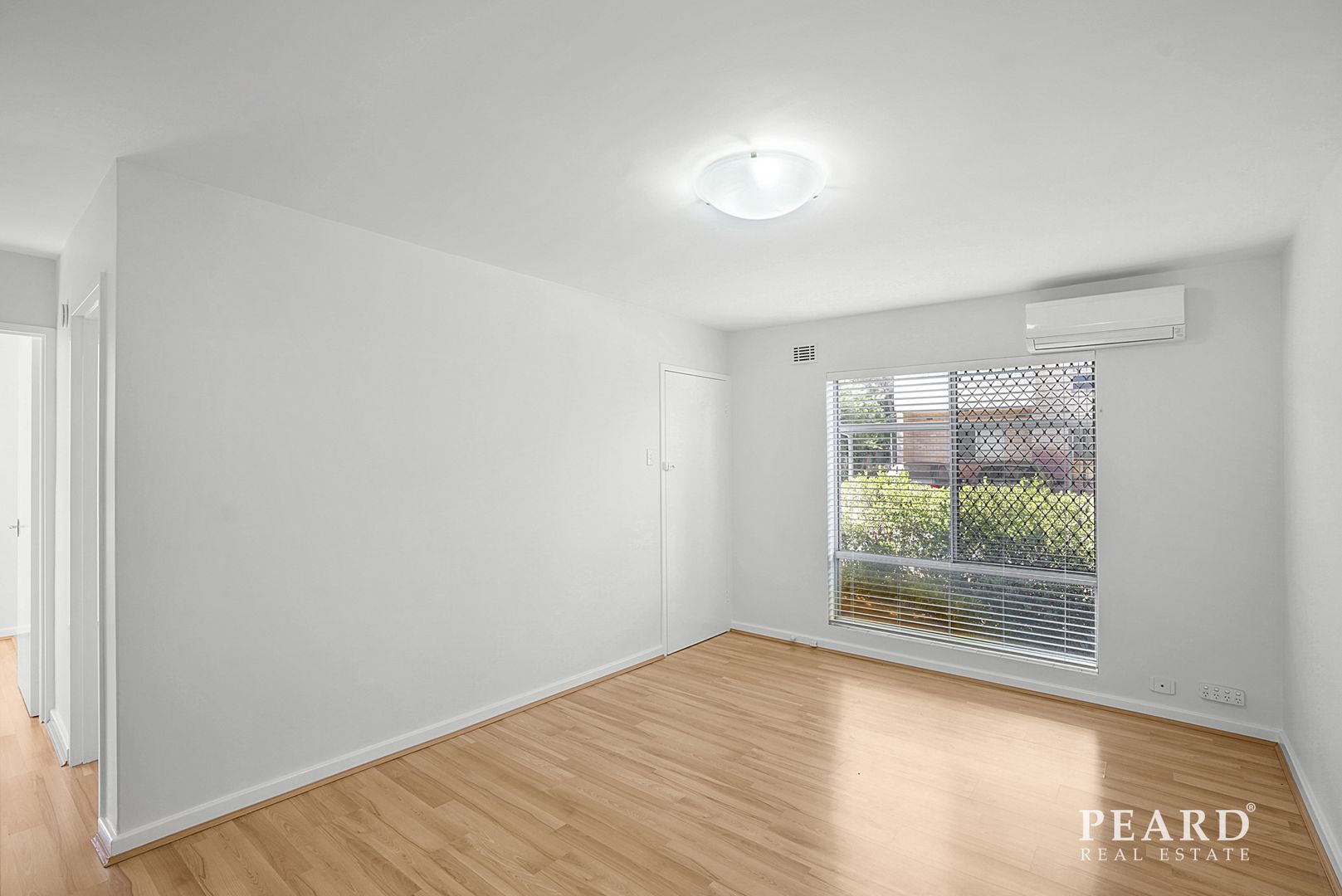 47/20 Ellerby Street, Glendalough WA 6016, Image 2