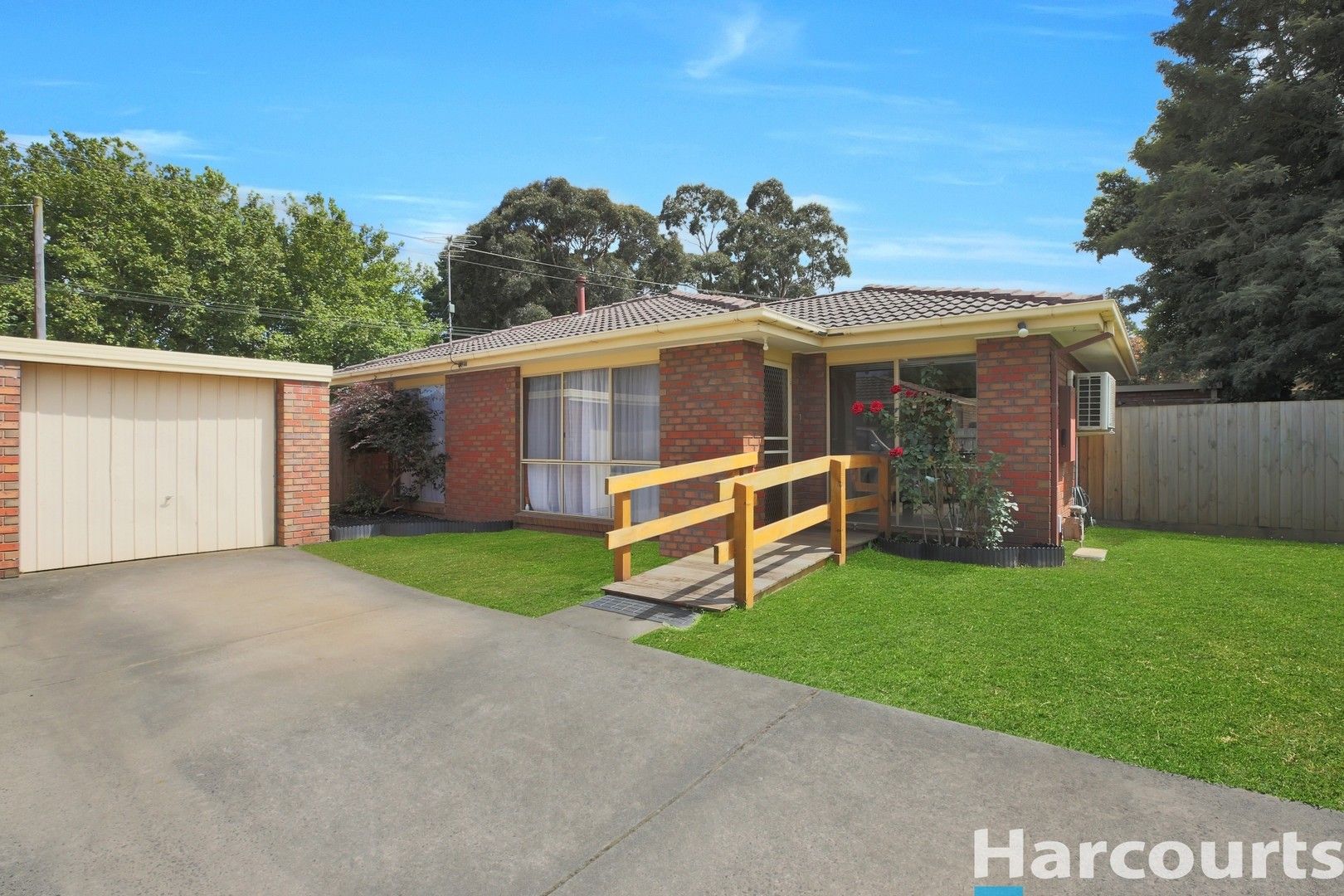 2/1-3 Gould Street, Drouin VIC 3818, Image 0