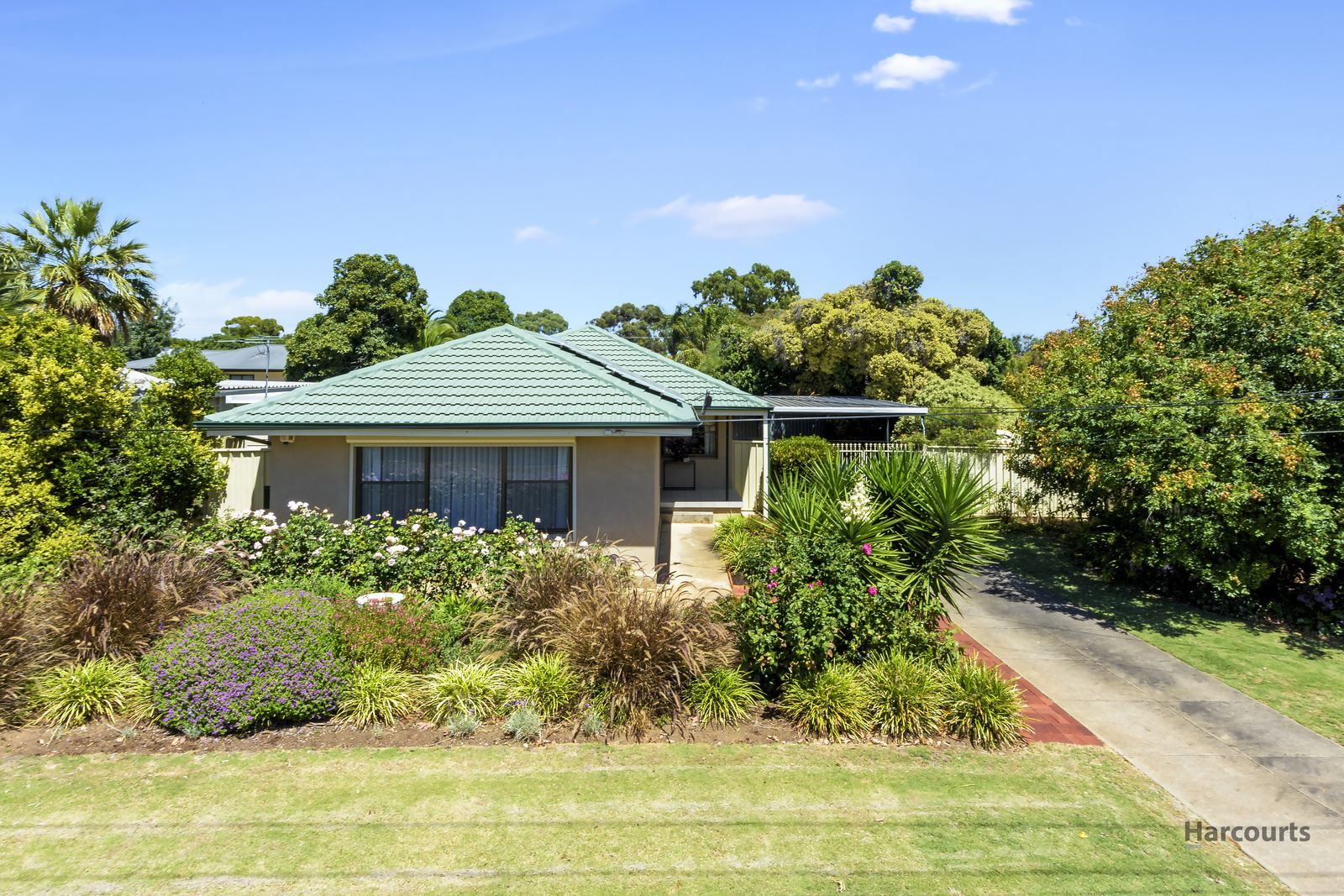 27 Barnabas Crescent, Christie Downs SA 5164, Image 1