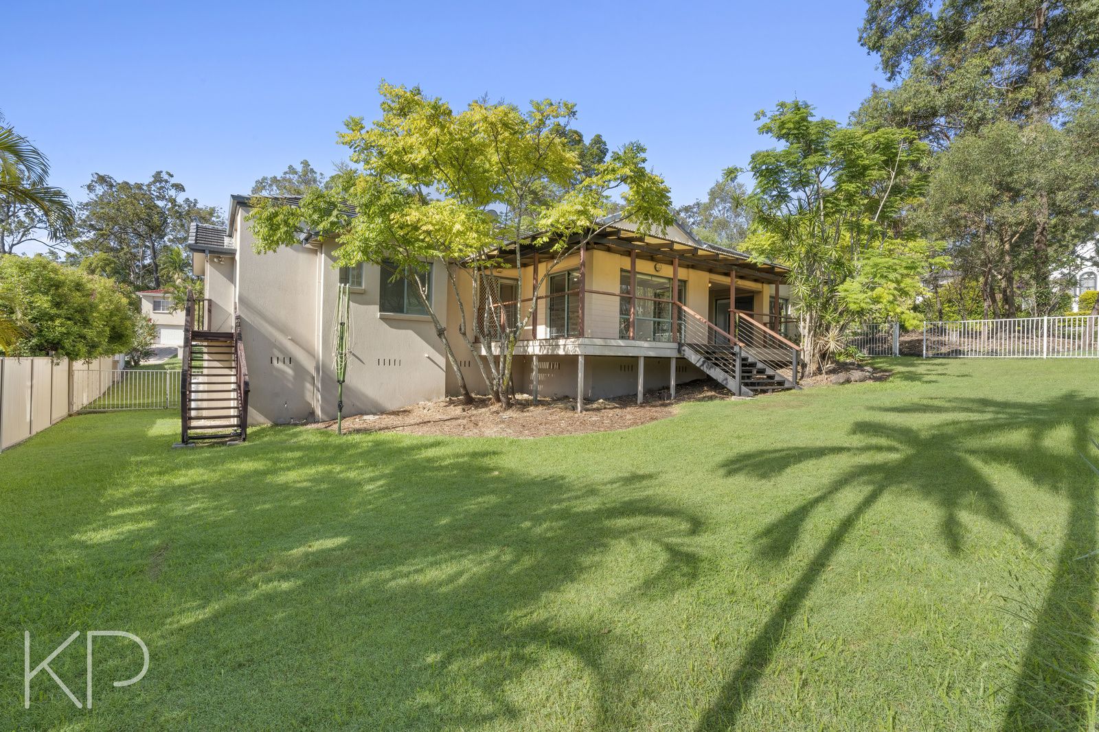 3 bedrooms House in 4 Chichester Drive ARUNDEL QLD, 4214