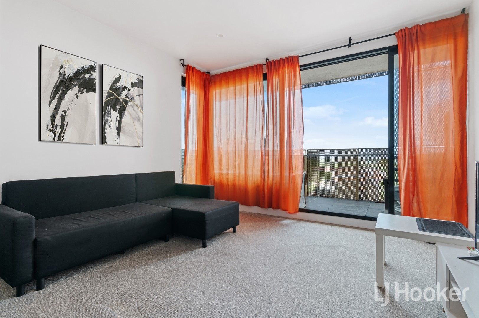 2 bedrooms Apartment / Unit / Flat in 510/881 Dandenong Road MALVERN EAST VIC, 3145