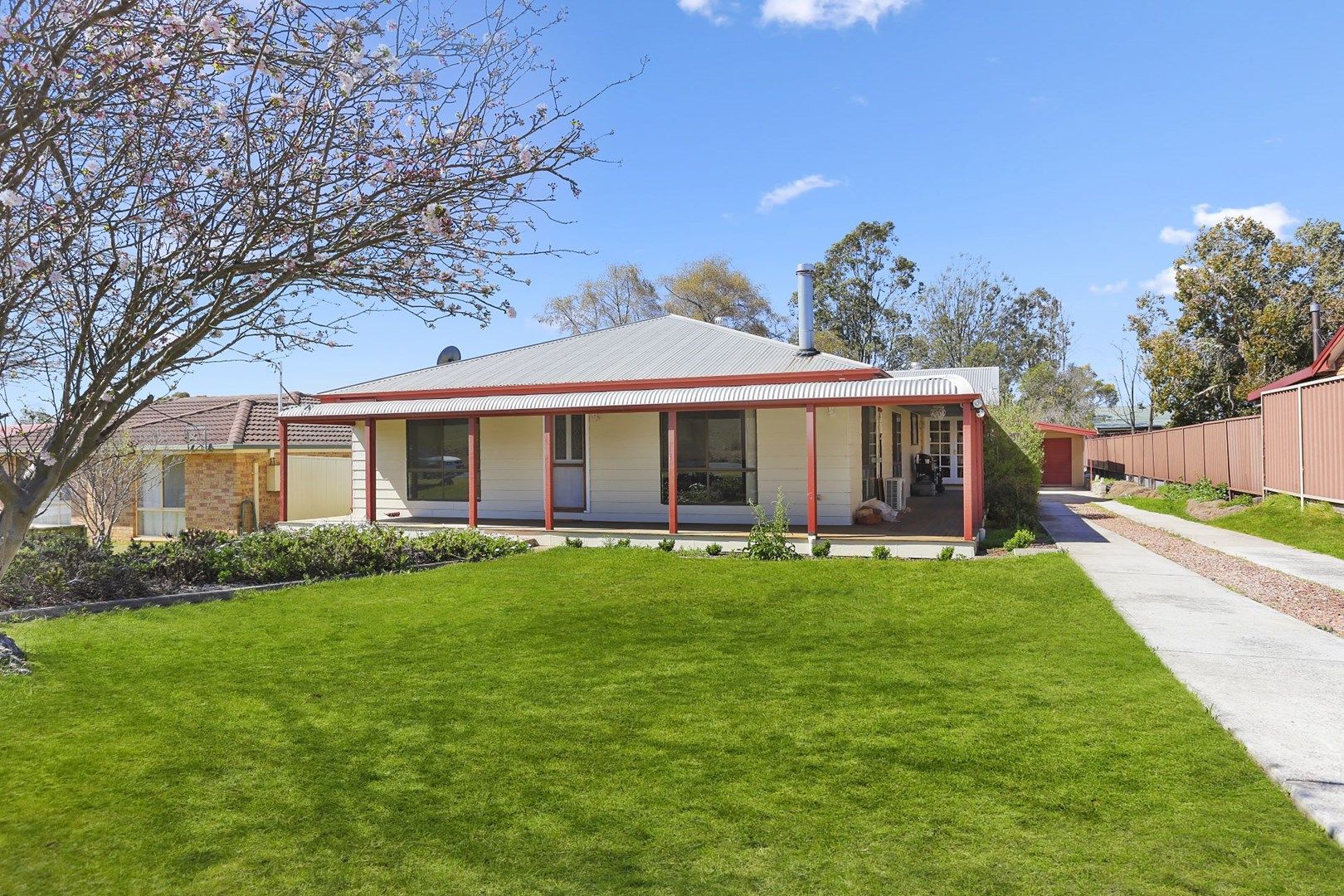 183 Great Southern Road, Bargo NSW 2574