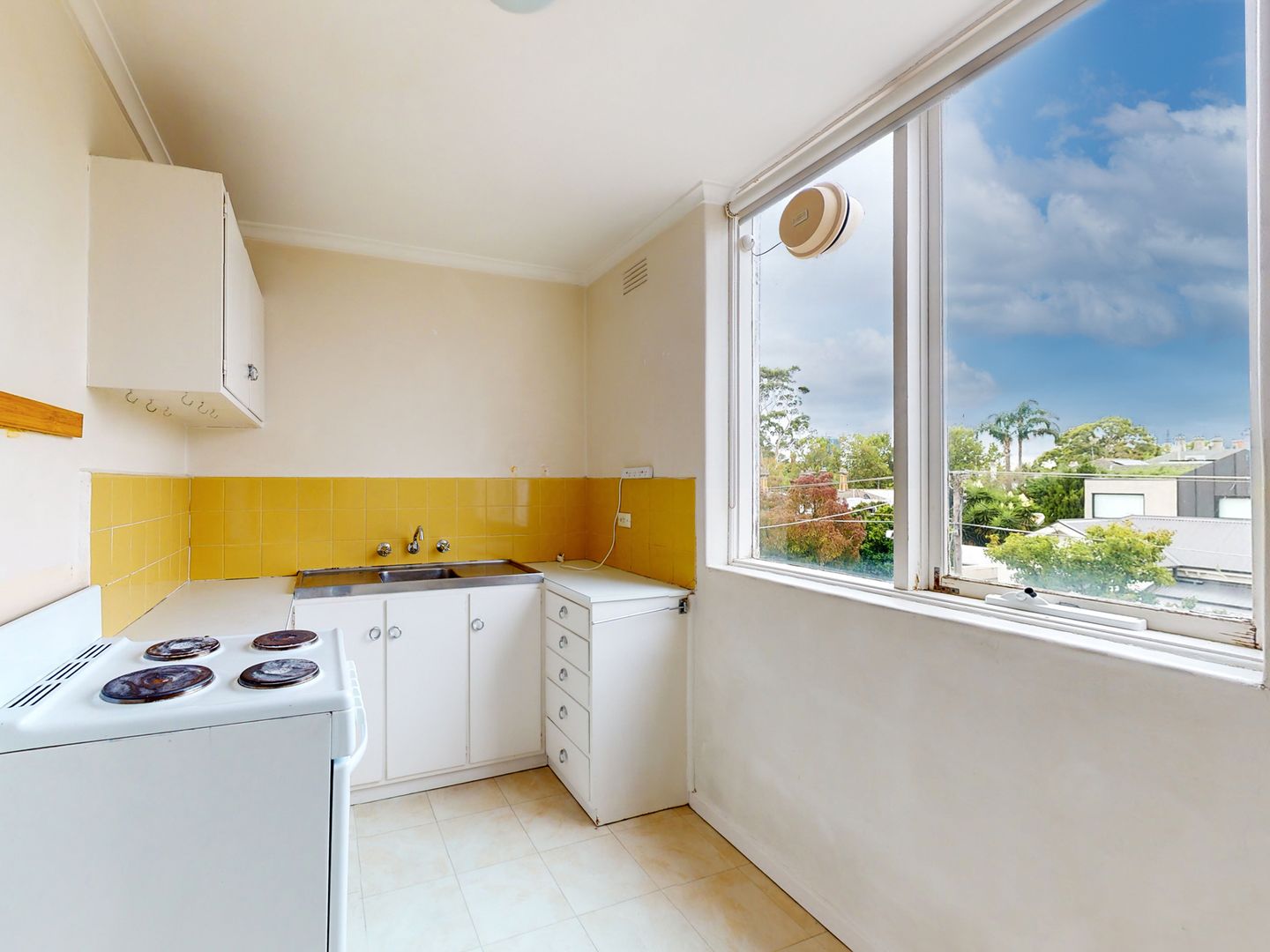 1/14 May Road, Toorak VIC 3142 Apartment For Rent 475 Domain