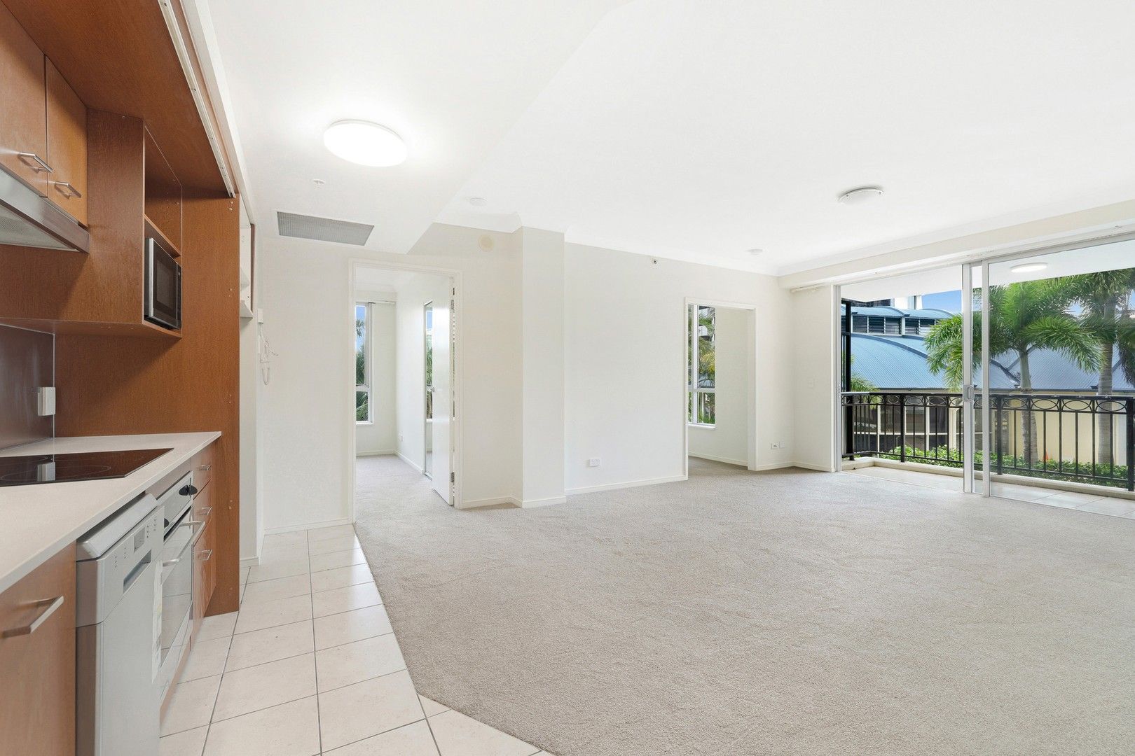 23 Ferny Avenue, Surfers Paradise QLD 4217, Image 0