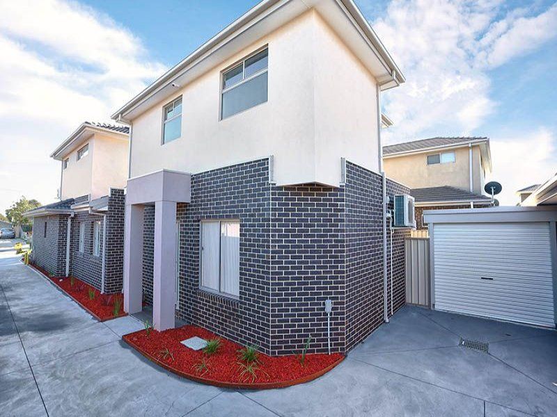 2 bedrooms House in 2/56 Widford Street GLENROY VIC, 3046