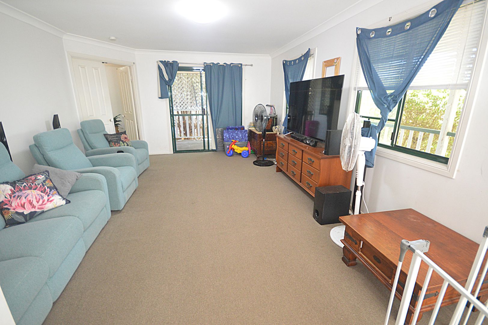 33 Rohan Way, Kawungan QLD 4655, Image 2