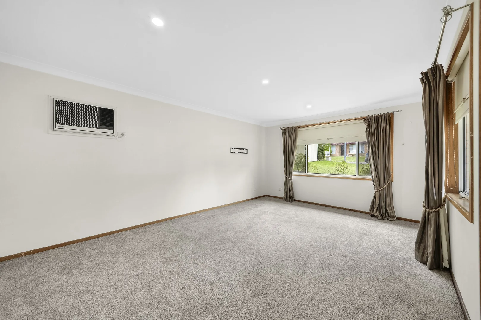 Additional image 7 of 9 Scarlet Close, Metford NSW 2323
