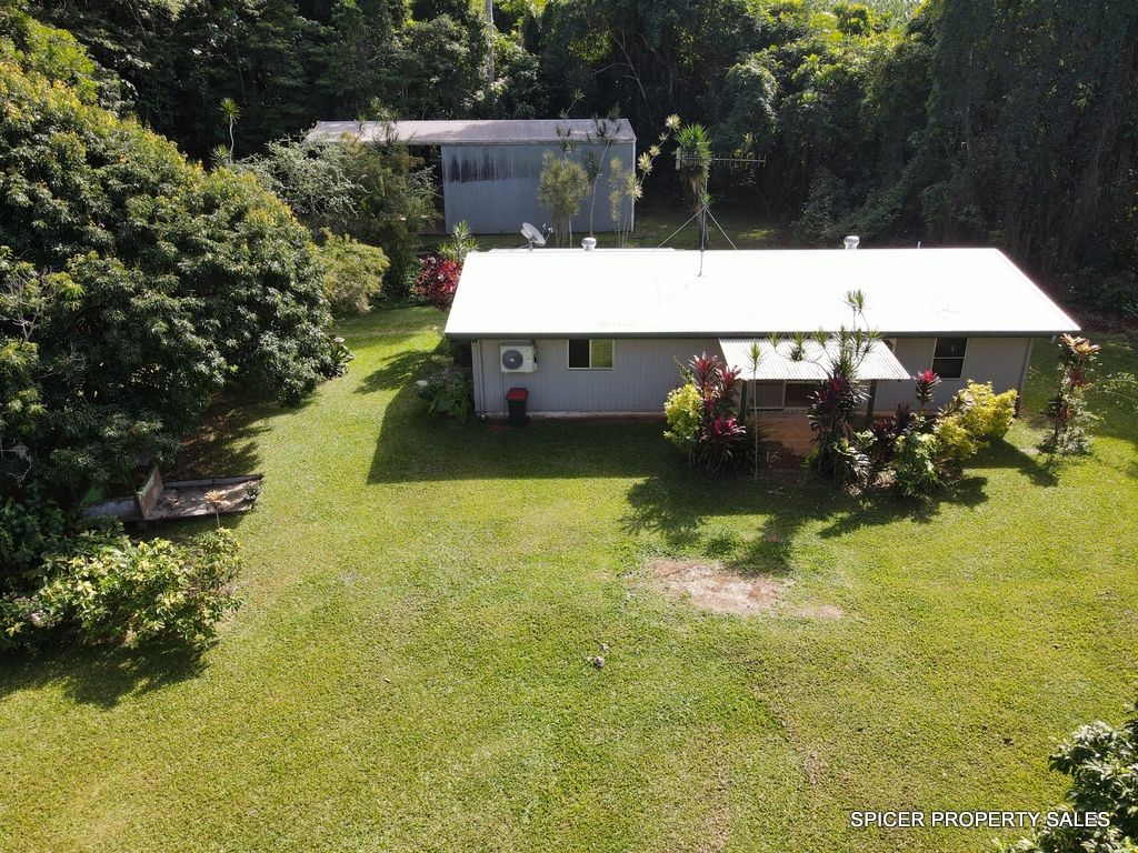 105 Lindsay Road, Carmoo QLD 4852, Image 2