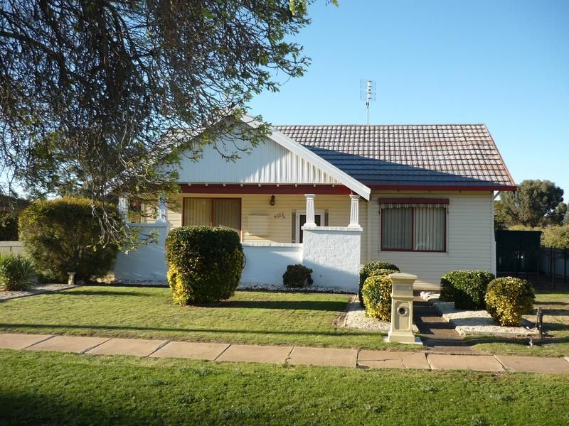 137 High Street, Charlton VIC 3525, Image 0