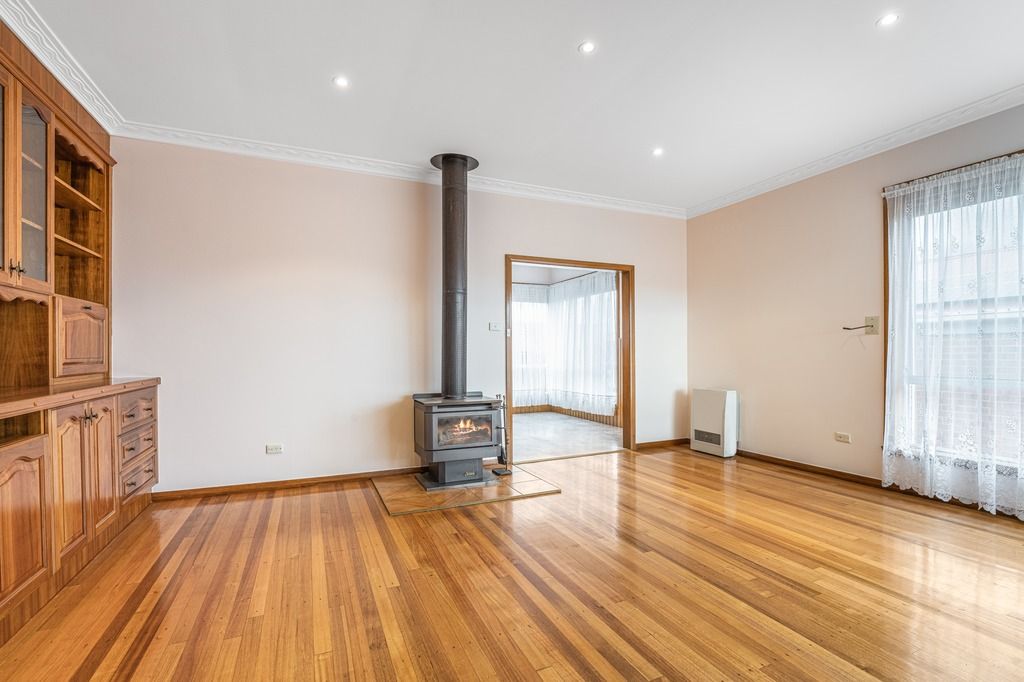 64 Walsgott Street, North Geelong VIC 3215 House For Rent Domain