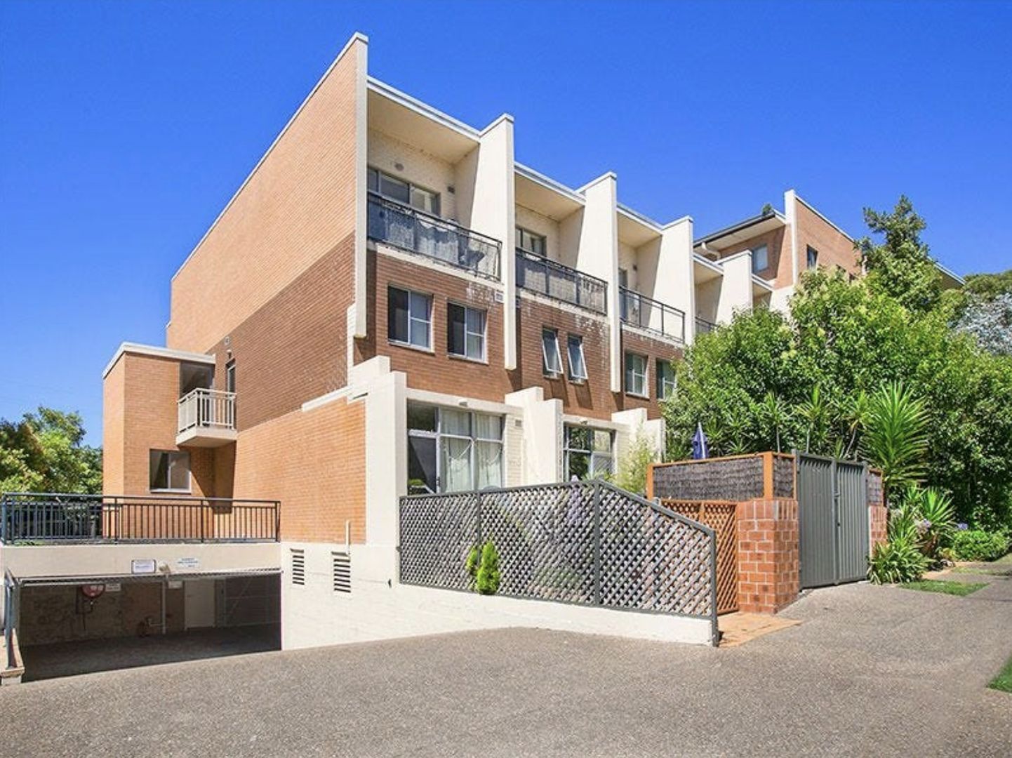 2 bedrooms Apartment / Unit / Flat in 16/58 Belmont Street SUTHERLAND NSW, 2232