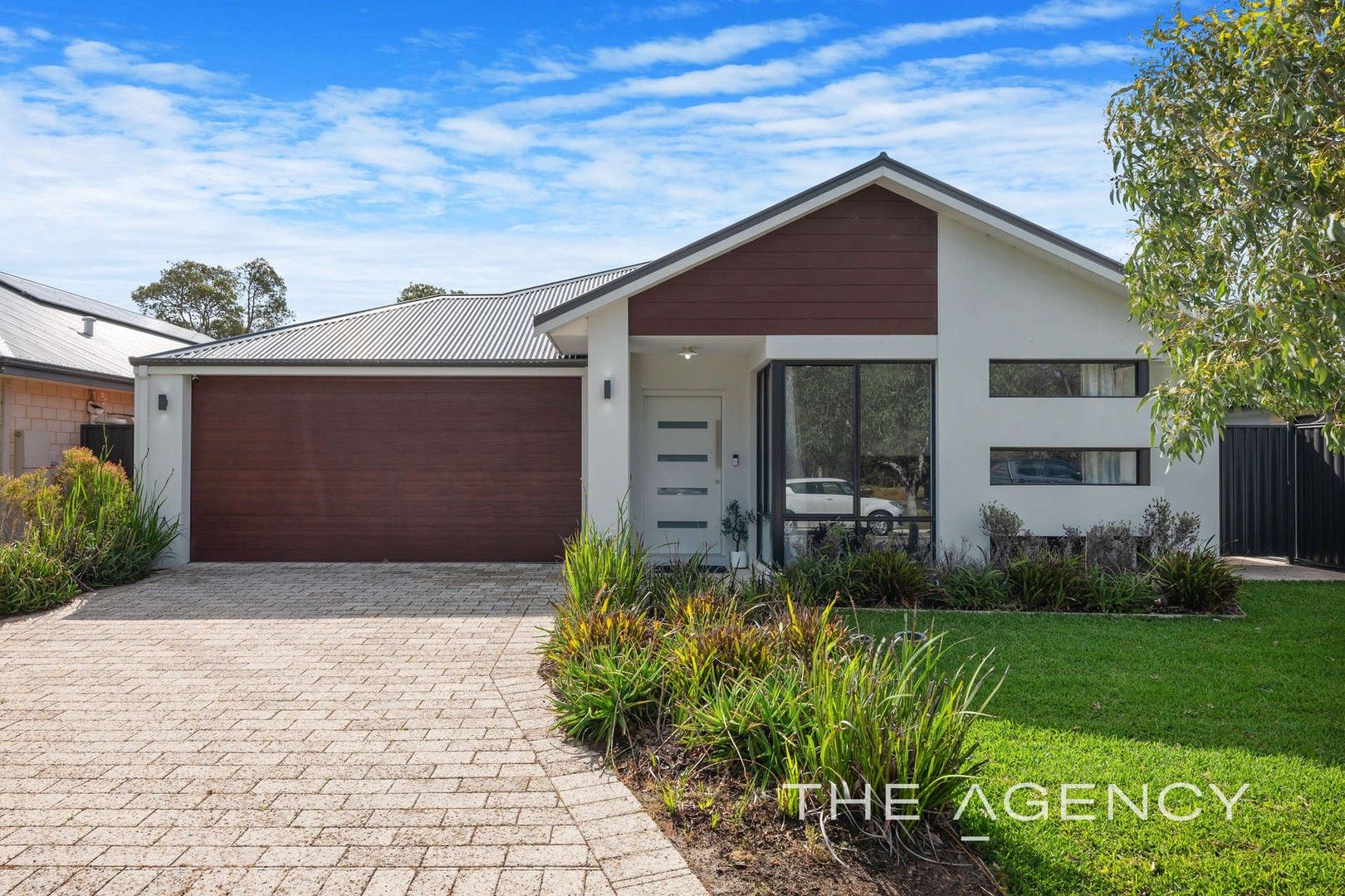 4 bedrooms House in 55 Greenslope Drive BUSHMEAD WA, 6055