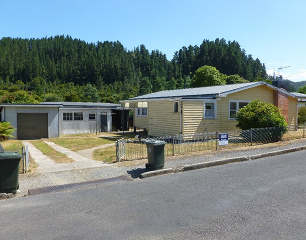 12 Evans Street, Queenstown TAS 7467