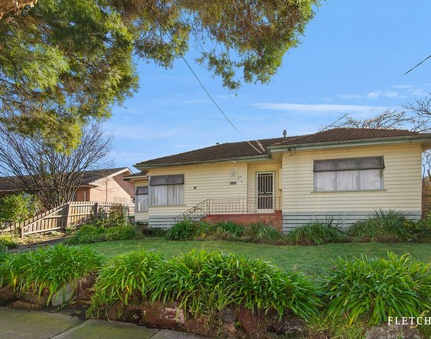 15 Kneale Drive, Box Hill North VIC 3129