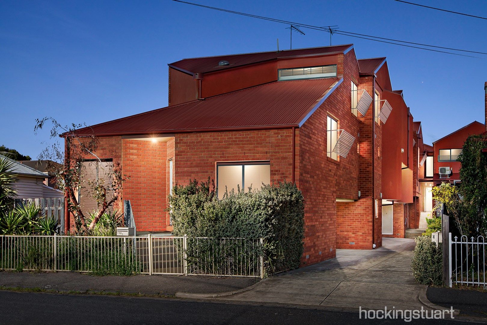 2/4 Huntly Street, Footscray VIC 3011, Image 0