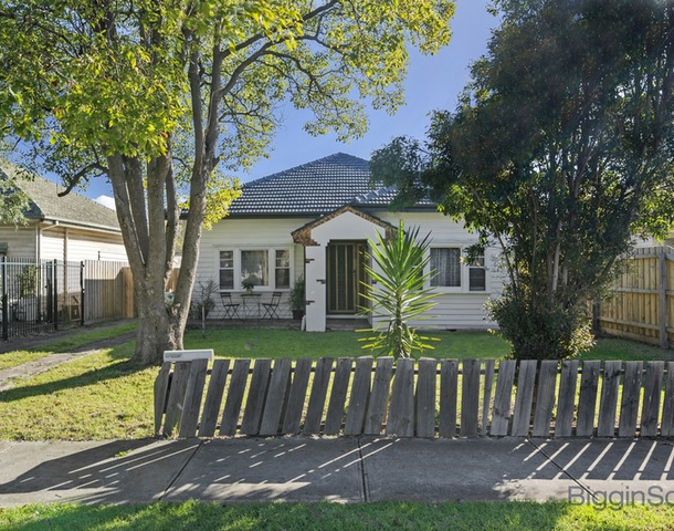 19 Rosamond Road, Maidstone VIC 3012