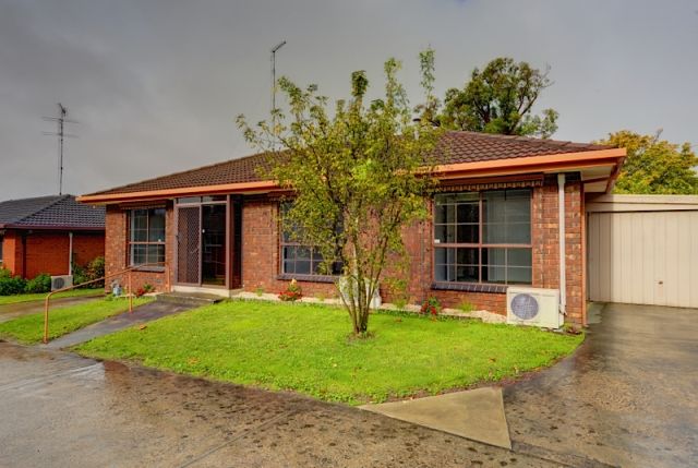 9/106 Burnbank Street, LAKE WENDOUREE VIC 3350, Image 1