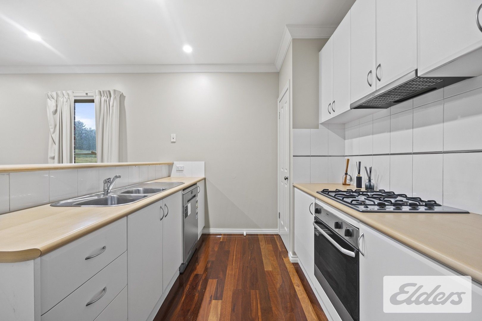 418a Gladstone Street, Mount Pleasant VIC 3350, Image 2