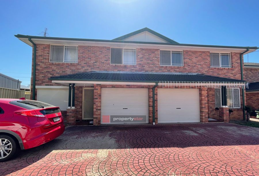 3 bedrooms Townhouse in 4/33-39 Avoca Road CANLEY HEIGHTS NSW, 2166